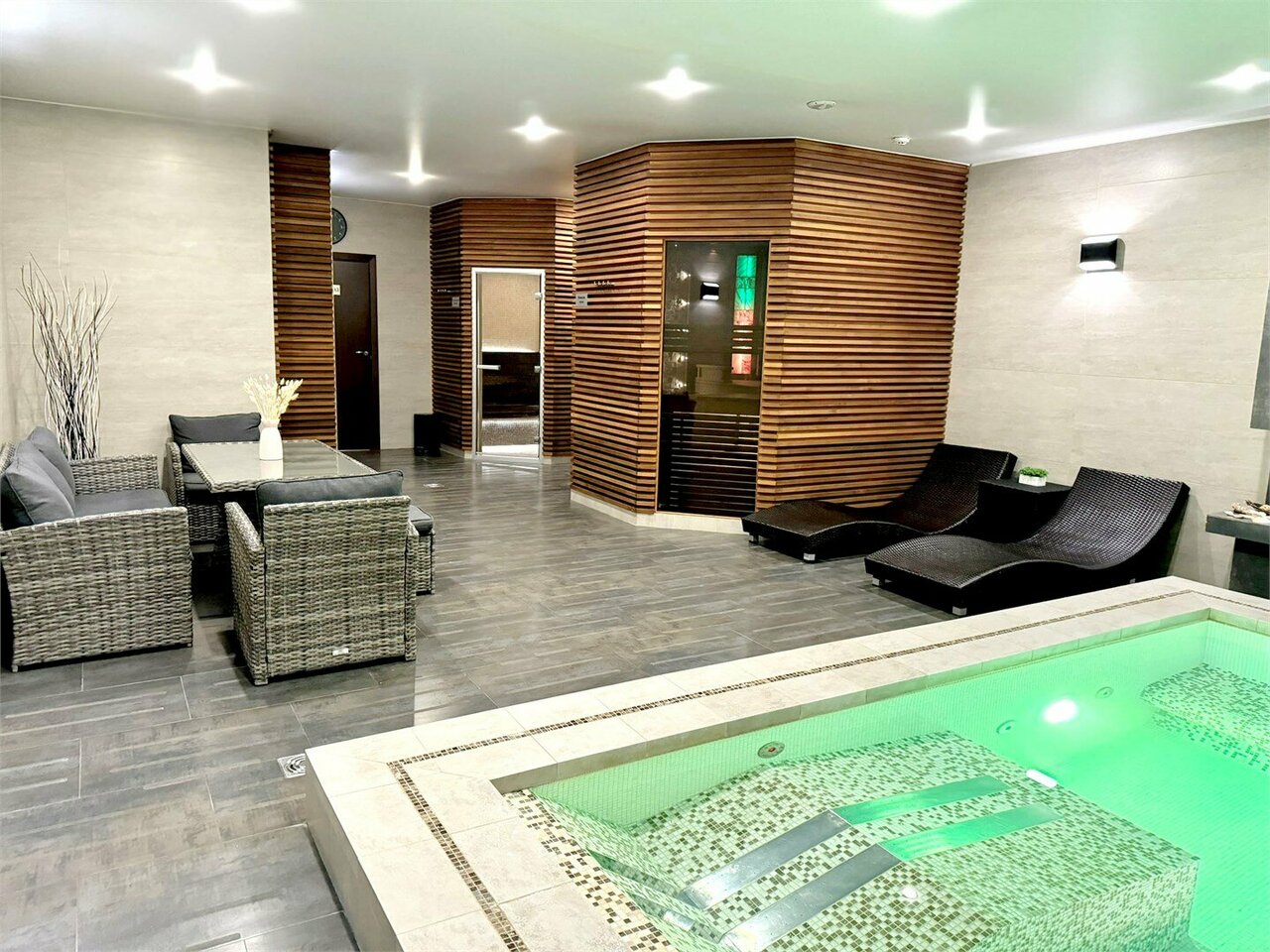 Гостиница Мистер Жулебин Москва