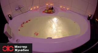 Гостиница Мистер Жулебин Москва Двухместный номер Делюкс с ванной-спа-1
